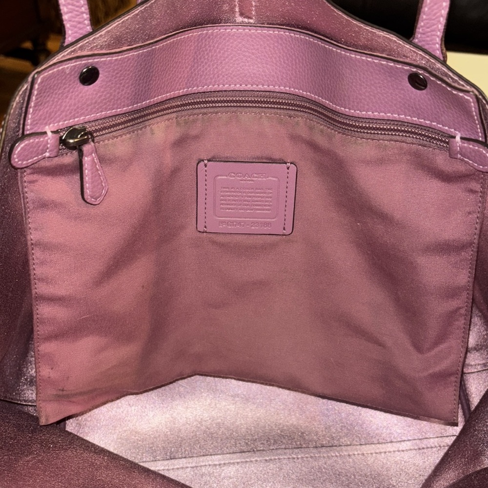 Coach Market Pink Glitter Turnlock Tote Bag - Picture 14 of 16